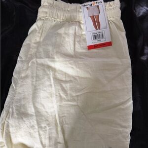 Hang Ten Off-White Casual Shorts